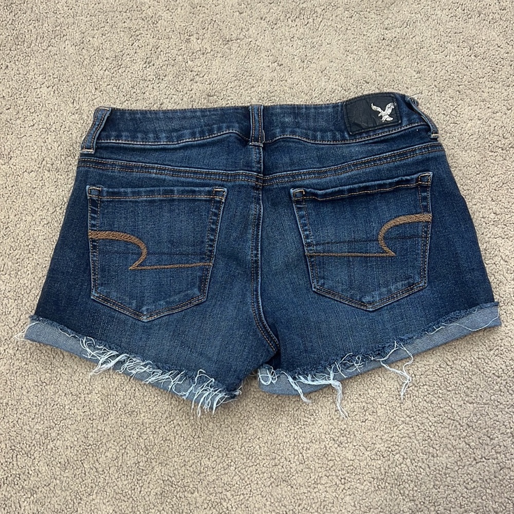 American Eagle Shorts - Picture 2 of 3